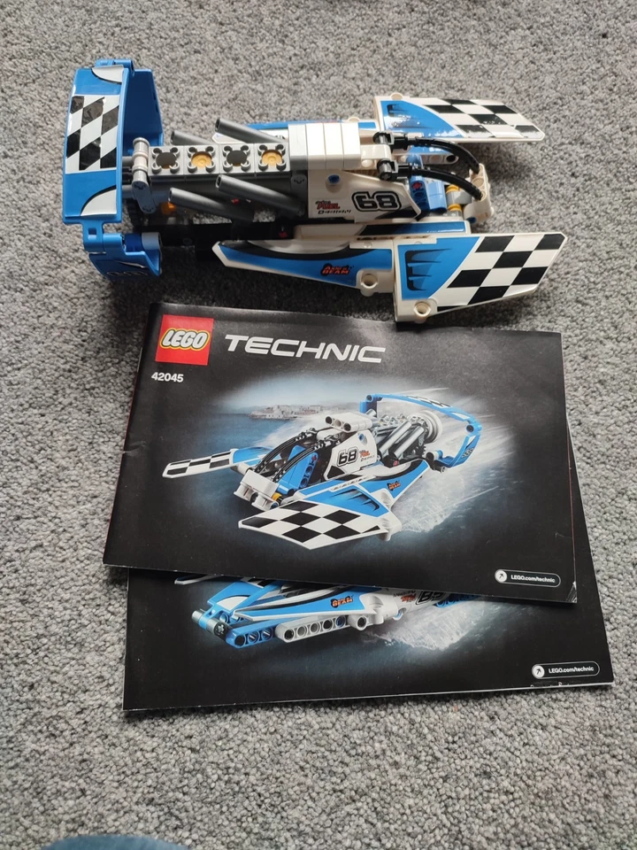 LEGO Technic 42045 Hydroplane Racer