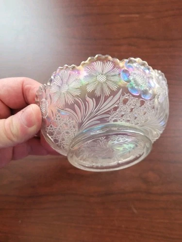 Nice US Glass Frosty White Carnival Glass Cosmos & Cane Pattern Sauce Bowl
