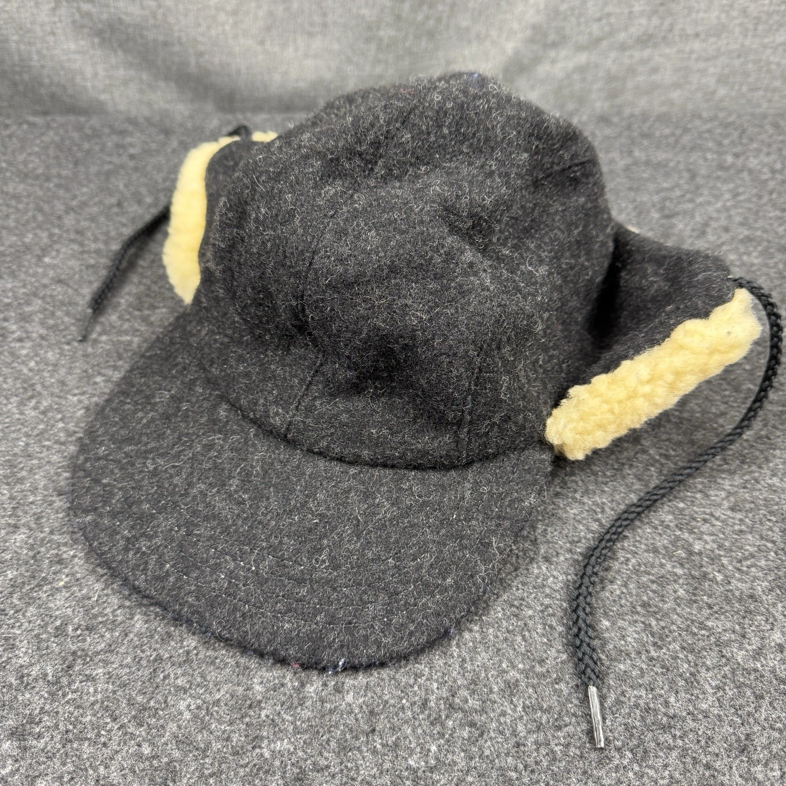 FILSON Double Mackinaw Wool Shearling Trapper Hat Cap Dark Gray Medium USA Made