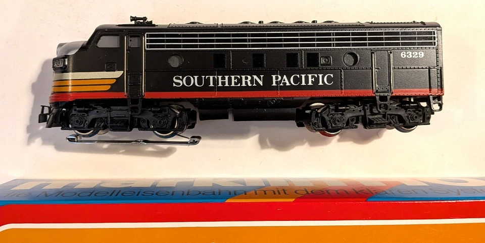 Marklin Märklin HO 4181 Burlington Northern F7A  Diesel (Unpowered), New - Image 3 of 4