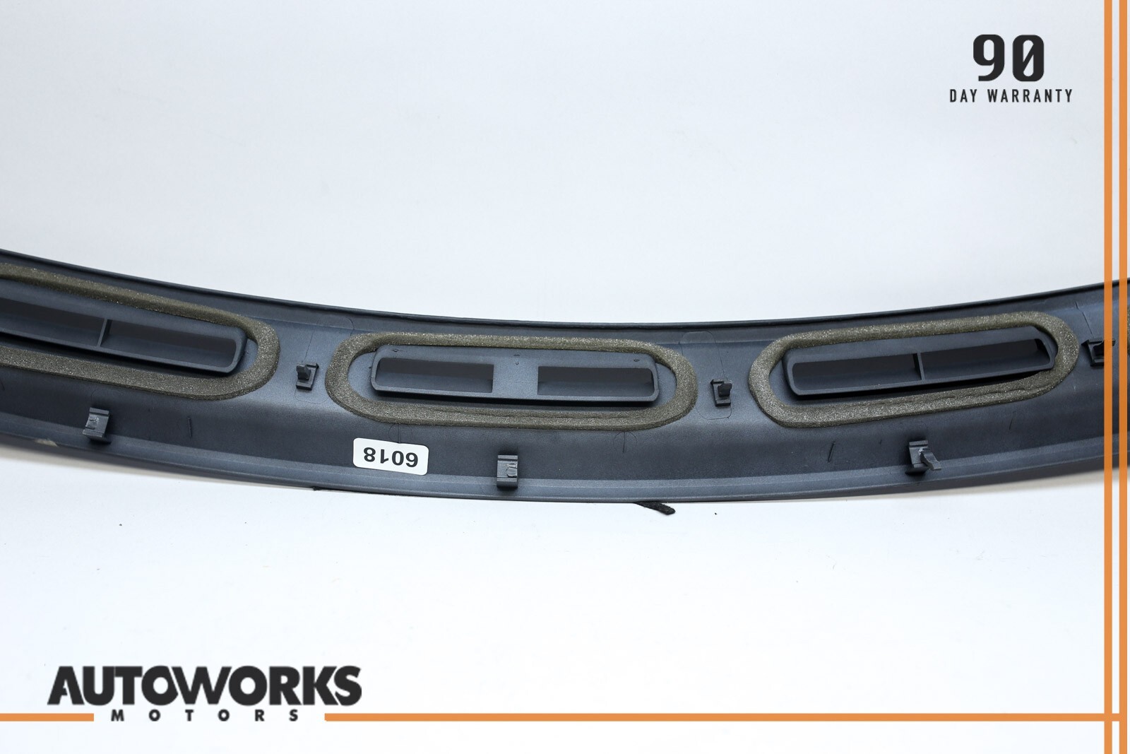 05-08 Maserati Quattroporte M139 Cowl Vent Dash Defroster Panel 66523800 OEM