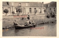 Chefs du 3./A.R. 294 à la pêche étang du château France