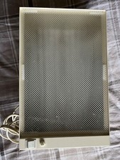 INSIDE OUT CAMBRIDGE LIGHT BOX 220 - 240v