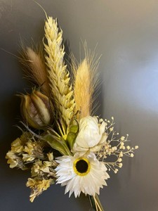 Small RUSTIC Dried Flowers Buttonhole Dried Thistle, Dried