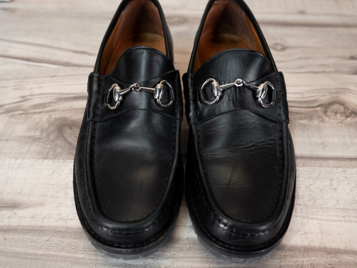 Gucci Leather Upper Men display picture 1