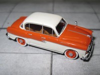 Brekina 27479 - Modell 1/87 - Sachsenring P240 Limousine - Orange / Weiß