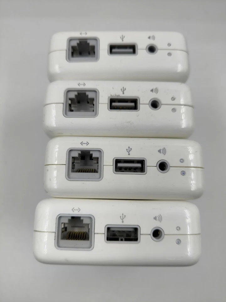 Lot of 4 Apple AirPort Express A1264 - Not Working, Missing Part - Image 3 of 4