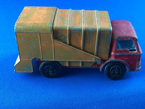 Vintage Lesney Matchbox Series No 7 Ford Refuse Truck - Picture 4 of 5