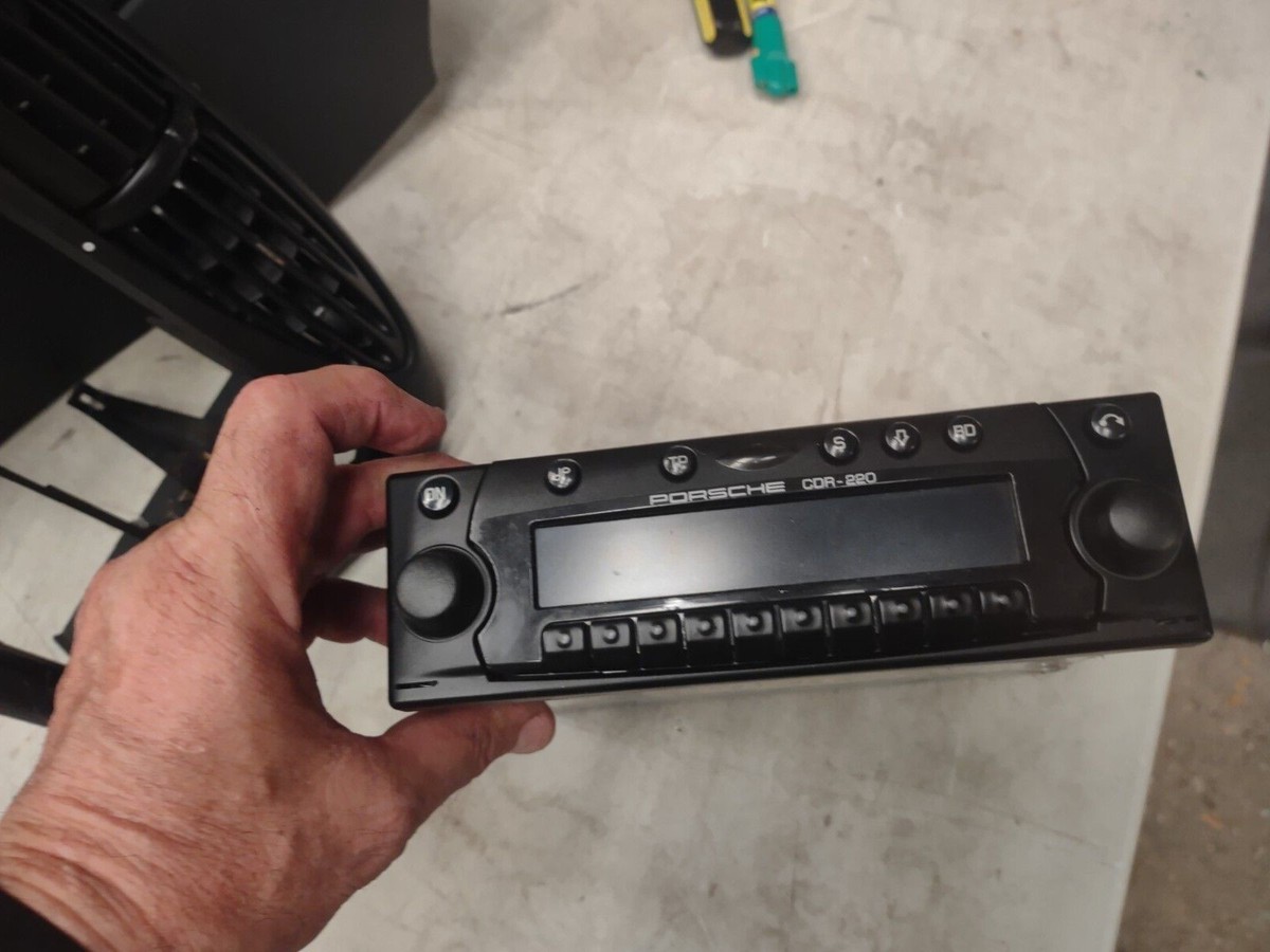 Porsche 996 986 Boxster Radio CDR-220 *** CD player needs