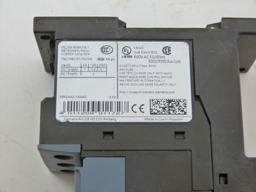 Siemens 3RR2442-1AA40 Current Monitoring Relay for IO-Link 4-40A Used - Picture 2 of 3