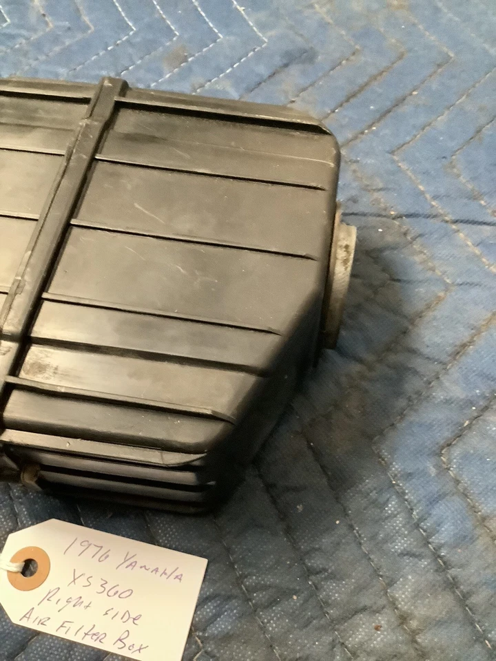 1976-77 Yamaha XS360 XS 360 XS400 Air Filter Box W/ New Filter Element - Image 3 of 4