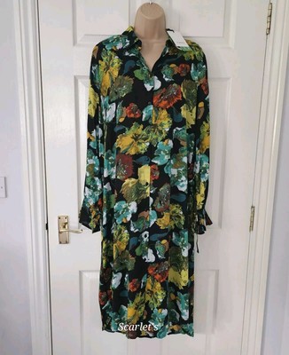 B.Young Kleid Byimilda Gr. 38 UK 12 hell bunt Schlüsselloch Rücken neu mit Etikett