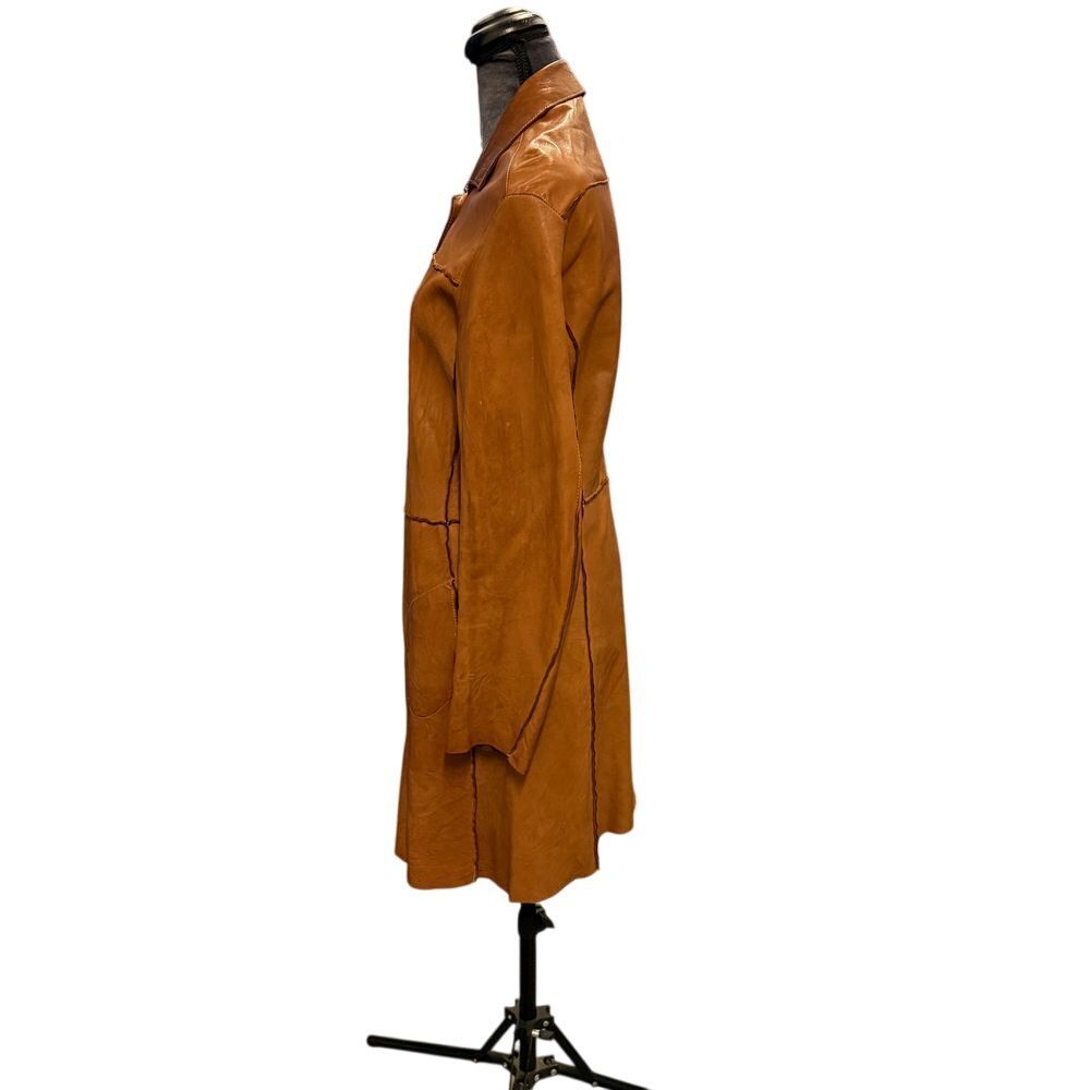 Blur Vintage Tan Leather Long Coat Button Front Collared Trench Style Outerwear image 3