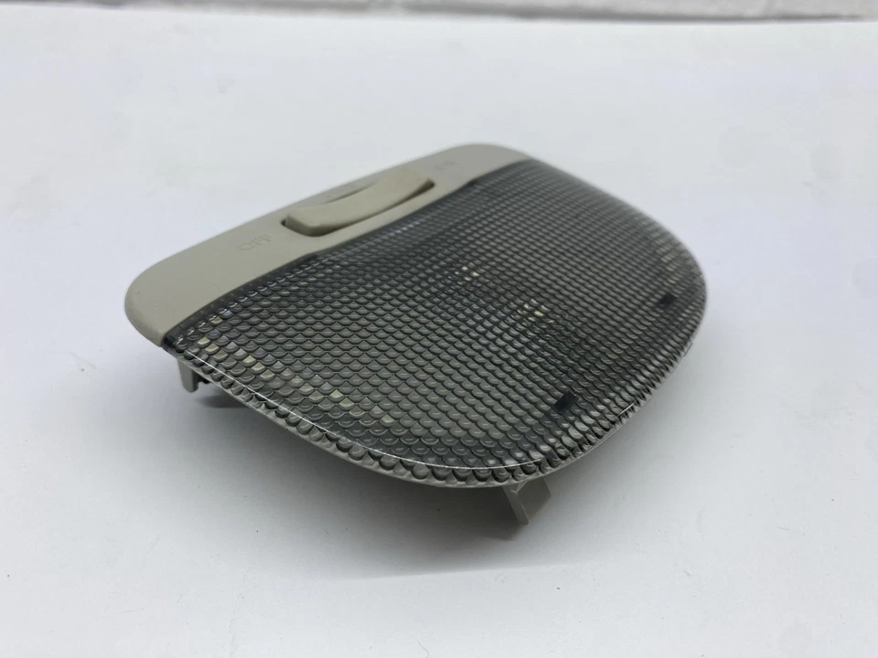 2015-2022 SUBARU LEGACY CÚPULA SUPERIOR TRASEIRA MAPA DE LEITURA LÂMPADA DE LUZ FABRICANTE DE EQUIPAMENTO ORIGINAL - Imagem 2 de 4