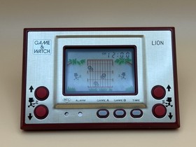 Nintendo Game & Watch LION LN-08 Gold Series NMIB 1981 Near Mint In Box
