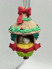 VTG Christmas Ornament Peace Birds/doves Love Nest/house 1991 4" tall 2.5" width