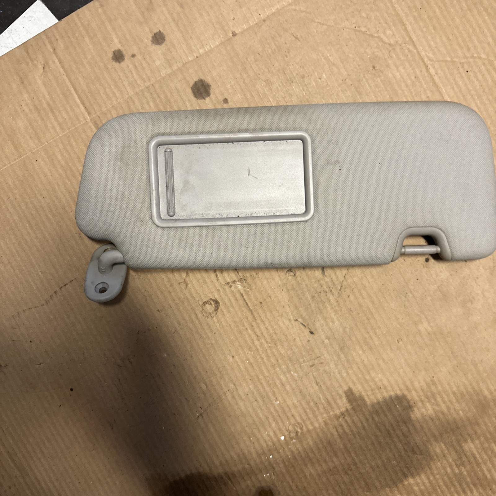 Sun Visor Right 14 15 16 KIA FORTE OEM