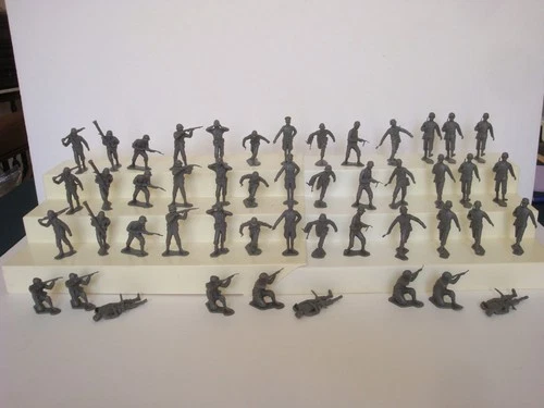 Marx  Desert Fox / Complete Matched Set of 48 ( 3 x 16 ) Dark Grey Germans