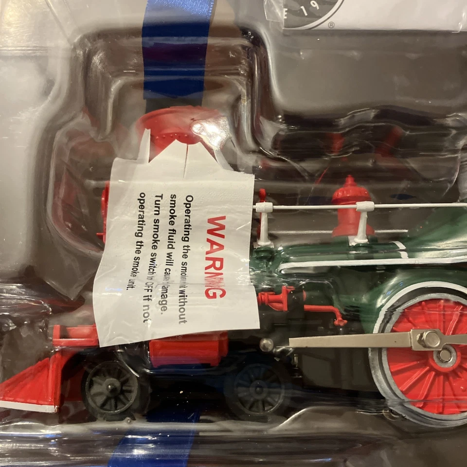 Lionel North Pole Central 4-4-0 General Steam Locomotive LionChief Bluetooth - Image 2 of 4