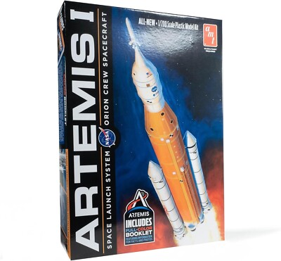 AMT 1423 1/200 NASA Artemis-1 Rocket Model Kit