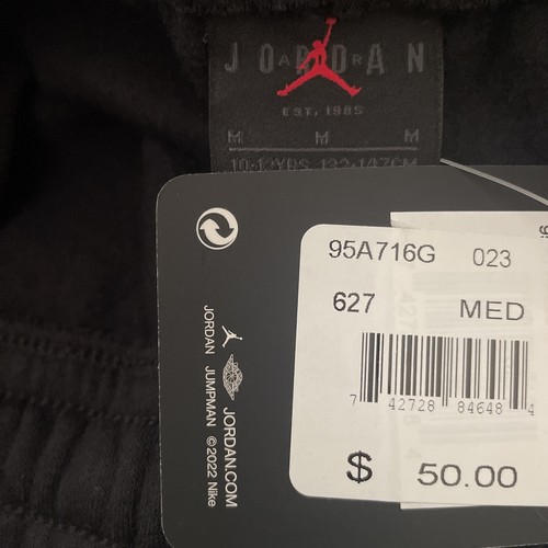 NWT Boys Jordan Essentials Joggers Black Sweatpants $50 M Big Kids 95A716-023 - Picture 6 of 9