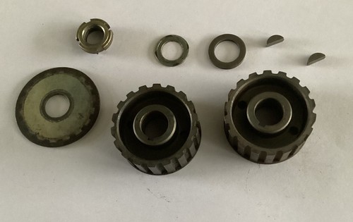 DUCATI 750 SS ZAHNRIEMENSCHEIBENSATZ VORLEGEWELLE NOCKENRIEMENSCHEIBE