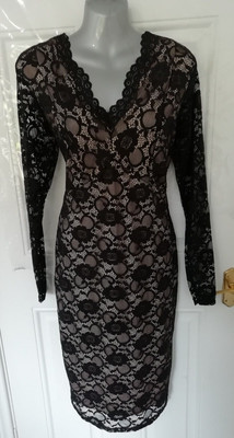 Simply Be Damen Gr. 12 Schwarz Nude Spitze Stretch Occaison Kleid NEU Gefüttert  