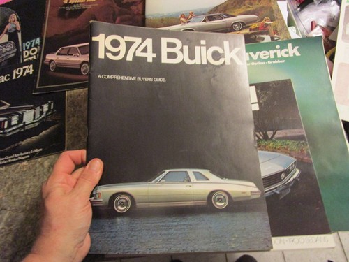 LOT OF 7 VINTAGE car catalogs Buick Oldmobile Dodge Ford - 1973-1985 - Picture 3 of 9