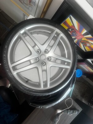 19  Ferrari 430 F430 OEM Front Wheel + Pirelli PZero 225/35/R19 Tire PN 194265