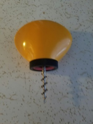 Vintage 70 Wine Opener SIEGER 600 Corkscrew Yellow