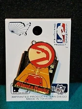 1992 Imprinted Products, Vintage NBA Pin. * Hawks