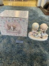 Precious Moments The Sweetest Treat Is Friendship Figurine US SHIP ONLY SEE INFO