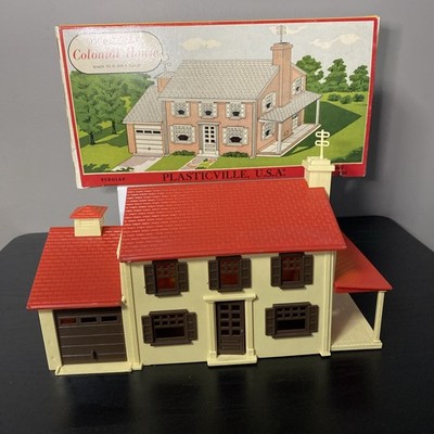Plasticville Colonial Two Story House O S Ga w/BOX Model Train