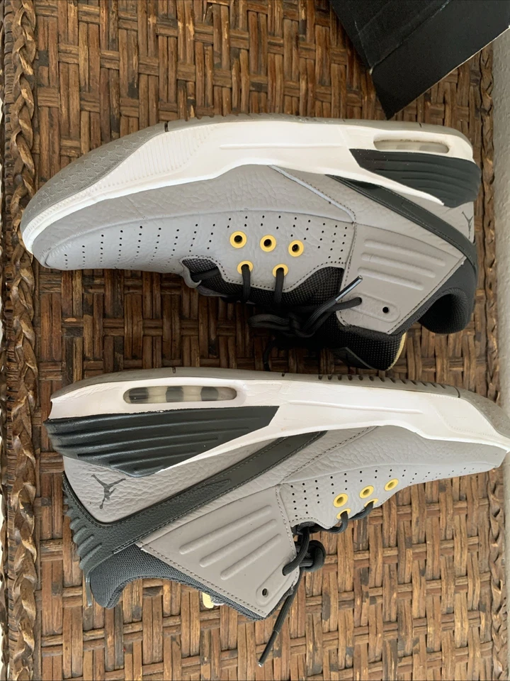 Talla 11.5 Jordan Max Aura 5 Gris Cemento Con Caja Foto 2 de 4