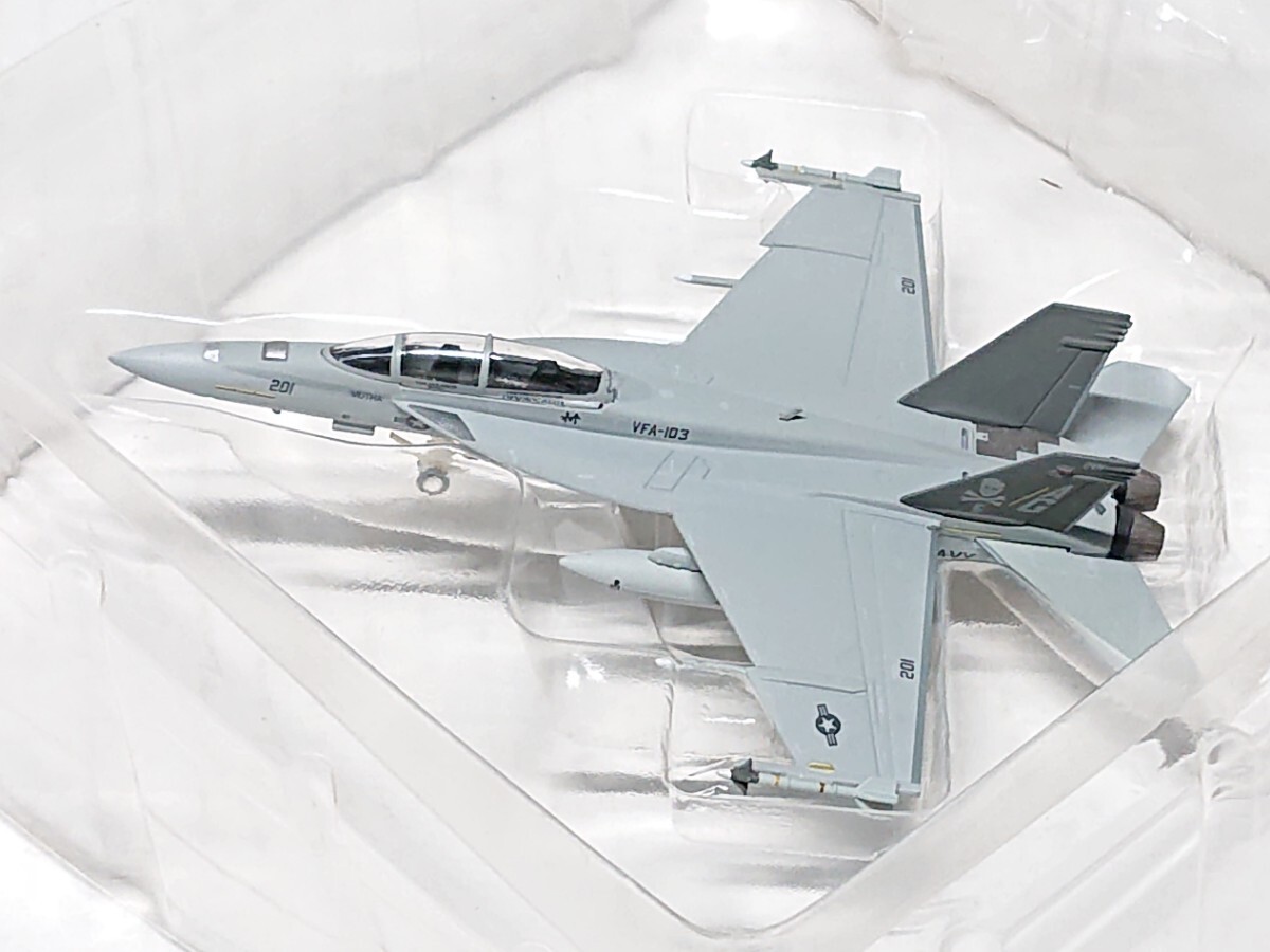 1/200 Hogan M Series FA 18F US Navy VFA 103 Jolly Rogers Low