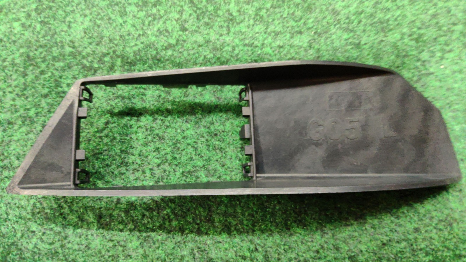 2019-2023 BMW X5 Absorber Funnel Left Driver OEM 51128737581