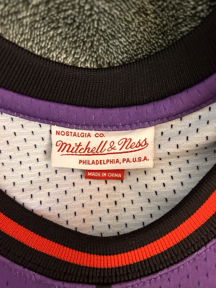 Camiseta Mitchell & Ness Vince Carter Toronto Raptors 1998/99 Auténtica, Talla 40 Foto 3 de 4