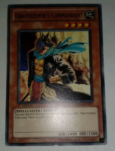 Yugioh Gravekeeper's Commandant - 1st Edition Unlimited Ultimate Rare EXCELLENT - Picture 2 of 4