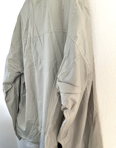 FUJICOLOR FUJICHROME Professional jacket size M Nylon grey in hand - Picture 11 of 13