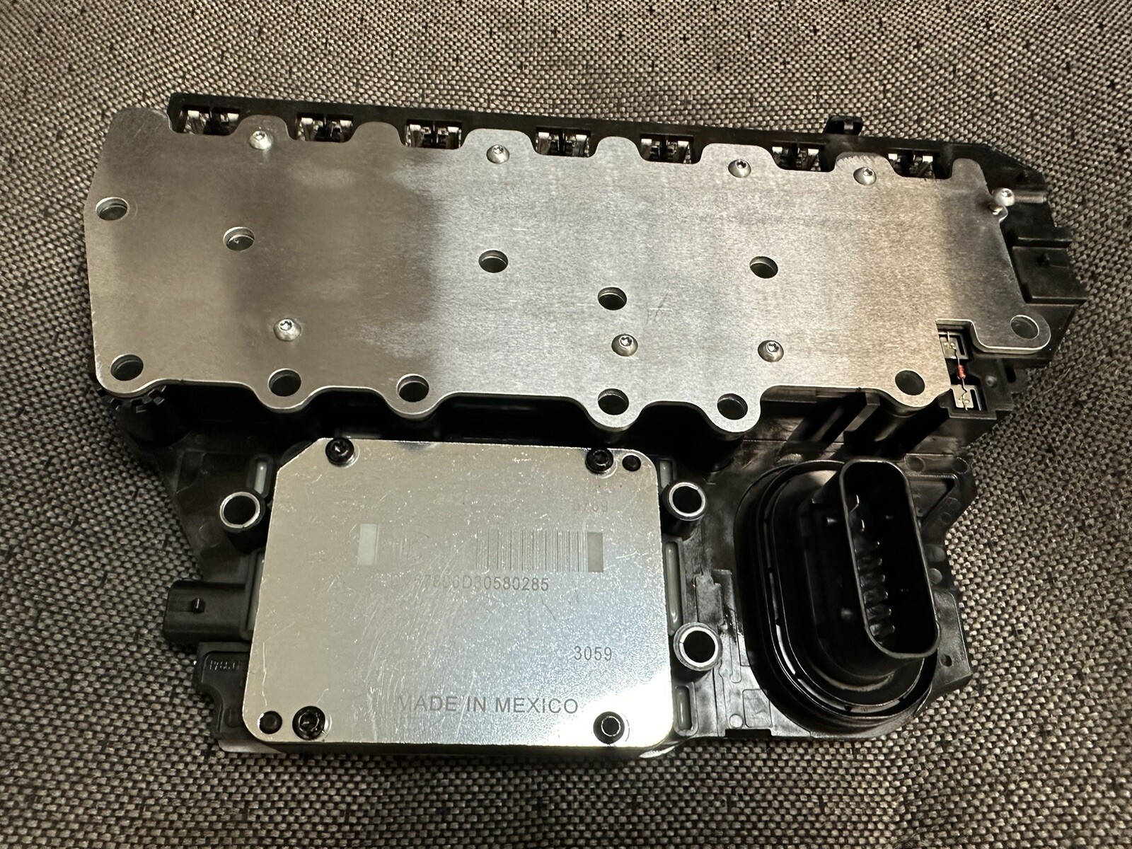 Picture 1 of 8
