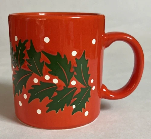 Waechtersbach Red Holiday Holly Coffee Cup Christmas - Chip
