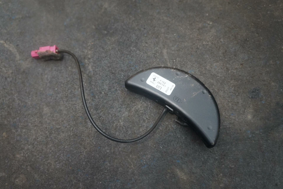 Antena WiFi Wi-Fi 286161 OEM Ferrari 488 GTB 2016 458 FF LaFerrari Foto 2 de 3