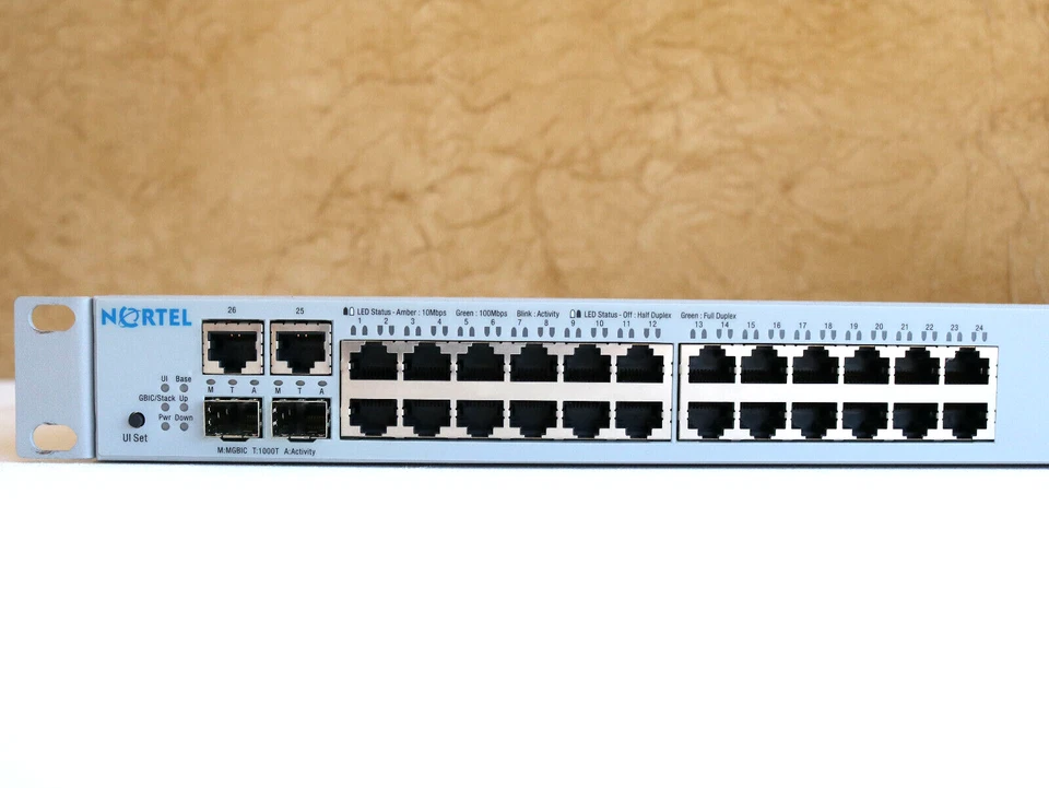 Nortel Networks BayStack 425-24T 24 Port 10/100 Ethernet Switch Plug-and-play - Image 2 of 4