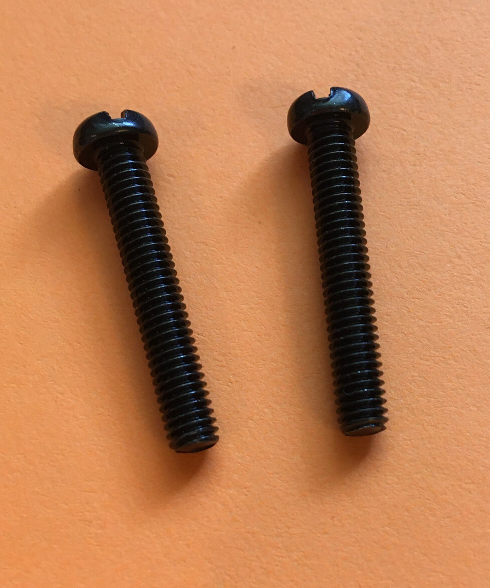 NOS* 110015-YAMATO SCREW-(LOT OF 2)-FOR SEWING MACHINES* | eBay