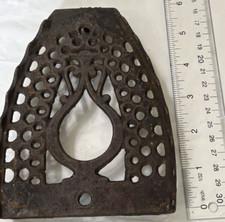Vintage Sad Iron Footed Trivet "E"