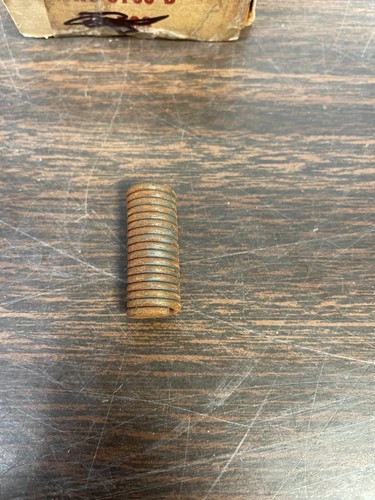 1948 1949 1950 1951 1952 FORD TRUCK ACCELERATOR PEDAL ROD SPRING NOS FORD 622 - Picture 2 of 3