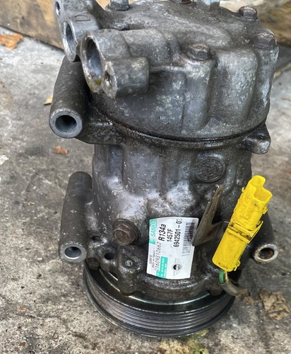 MINI Cooper One R55 R56 R57 / Klimapumpe / Kompressor 6942501 - 03