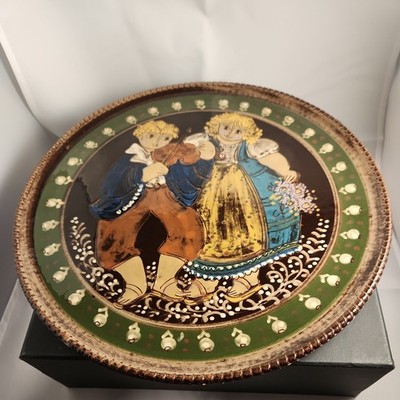 Kohler Biel Handarbeit Boy Girl Plate Platter Green Black Swiss Folk Art 12.25''