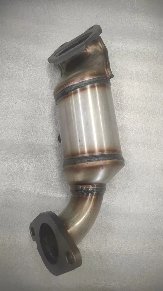 前左歧管催化转换器 适用于 2017 - 2021 克莱斯勒 PACIFICA 3.6L V6 — 第 3/4 张图片