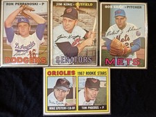 1966-67 Lot Of 4 Ron Perranoski, Jim King, Bob Shaw, & Mike Epstein/Tom Phoebus